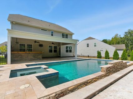 3105 Deep River Way