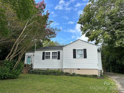 1422 Winston Drive