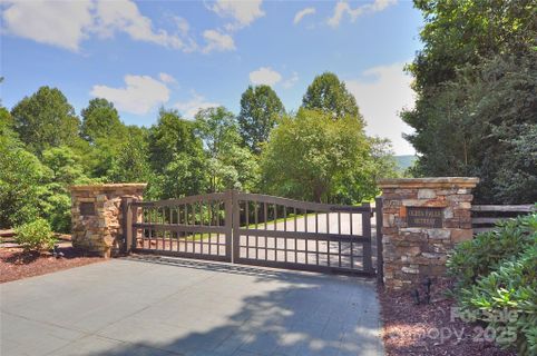 110 Stone Valley Way