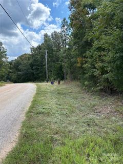 3485 Cedar Circle Road