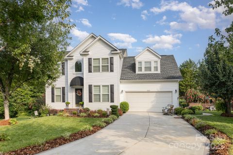 7305 Denali Lane sold home in Keeneland, Charlotte, NC