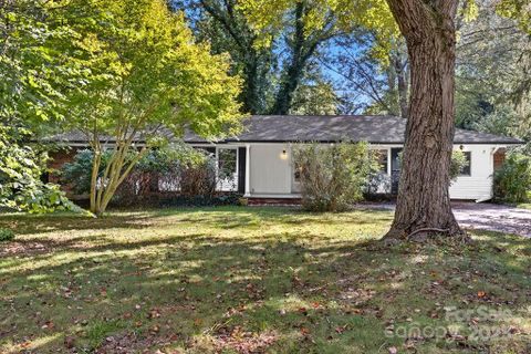 2 Fernbrook Place