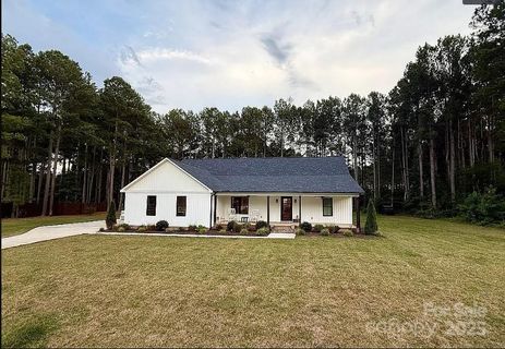 7085 Sparrow Lane sold home in Brytewood, Vale, NC