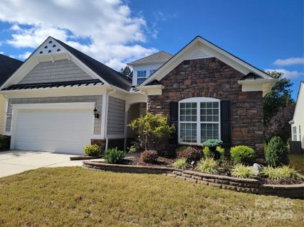 8043 Crater Lake Drive