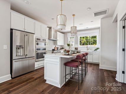 412 Old Town Village Road sold home in Old Town Village, Waxhaw, NC