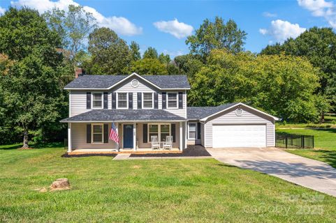 100 Interlaken Place sold home in Shepherds Vineyard, Huntersville, NC
