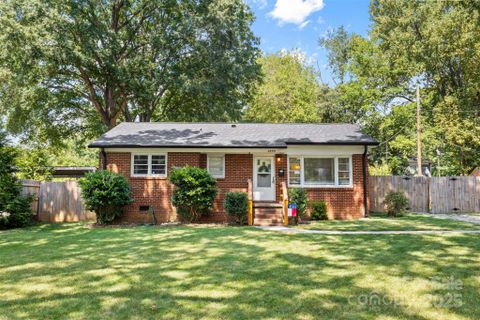2809 Arnold Drive