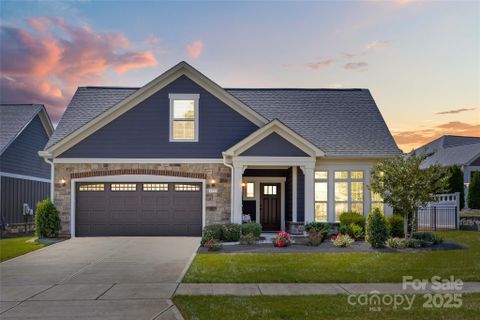 1377 Millview Lane sold home in The Courtyards On Lawyers Road, Matthews, NC