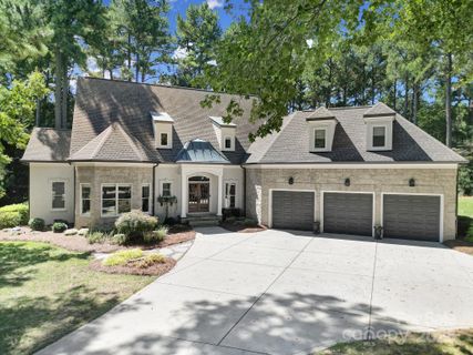 108 Great Point Drive