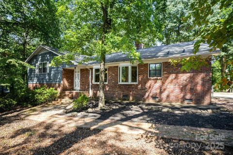 531 Whittington Place sold home in Berkshire Hills, Statesville, NC