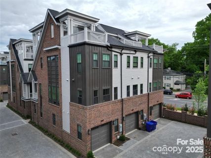 4121 Selwyn Walk Court sold home in Selwyn Walk, Charlotte, NC