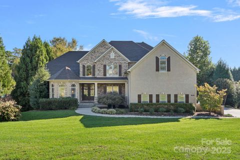 159 Riverchase Lane