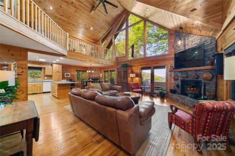 531 Nottingham Road sold home in Sherwood Mountain, Maggie Valley, NC