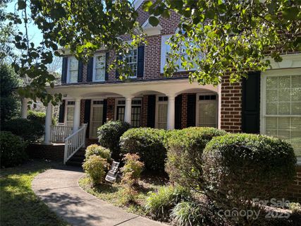 4228 Wallbrook Drive sold home in Providence Hills, Matthews, NC
