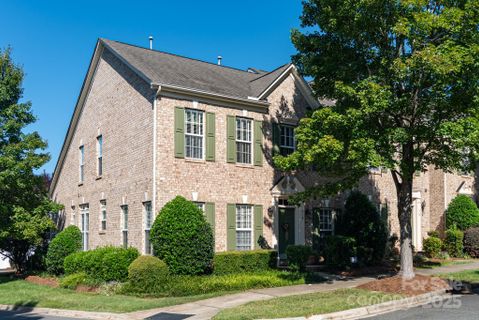 415 Magnolia Street