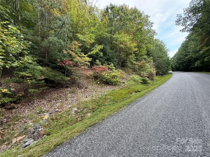1029 Chippawa Drive