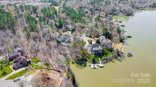 11055 Holiday Cove Drive sold home in Seven Coves, Tega Cay, SC