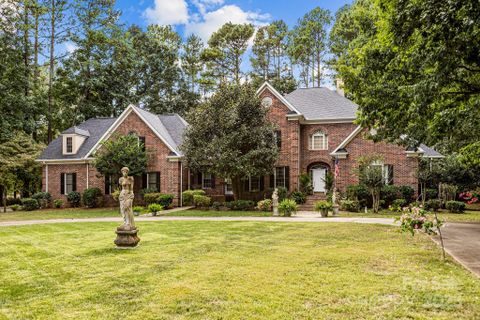 Homes in Forest Glen, Salisbury