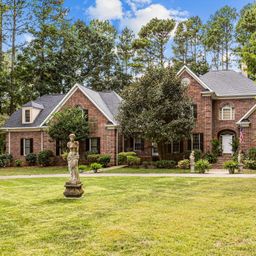 115 W Glenview Drive