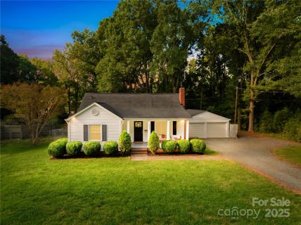 5248 Auburndale Road