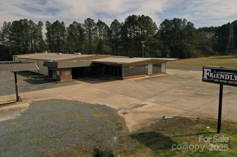 1055 Albemarle Road