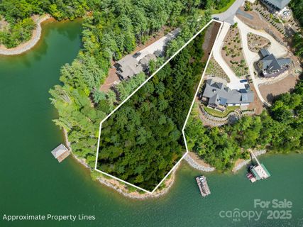 131 West Point Drive active home in The Peninsula At Lake James, Nebo, NC