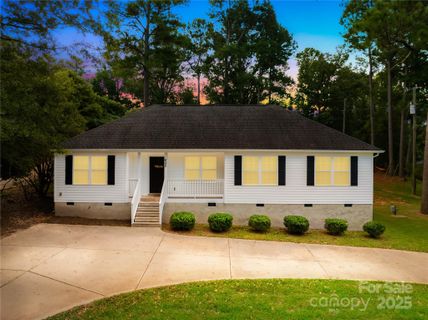 690 Forest Road sold home in Hillside Acres, Rock Hill, SC