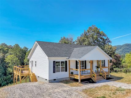 185 Riverview Drive sold home in Ellen Green, Canton, NC