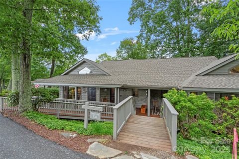 135 Club House Drive 5A