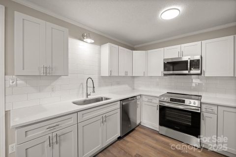 8122 Cadmium Court sold home in Ridgewood, Charlotte, NC