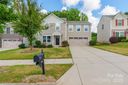 1128 Tangle Ridge Drive sold home in Concord, SC