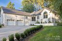 627 Beaten Path Road sold home in Mooresville, SC