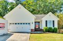 912 Carole Summey Drive sold home in Dallas, SC