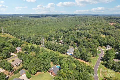 109 Highland Forest Drive sold home in Patrick Place, Clover, SC