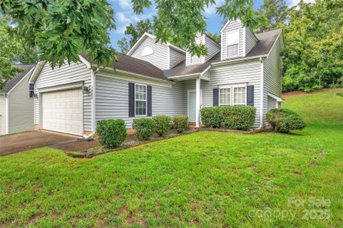 1907 Killarney Place sold home in Fairfield, Charlotte, NC