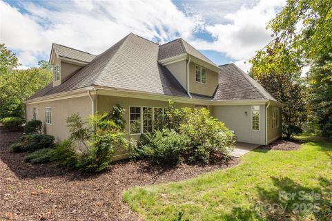 29 Bideford Row sold home in Devonshire, Asheville, NC