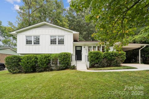 1530 Barberry Court