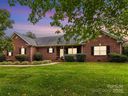 192 Baymount Drive sold home in Statesville, SC