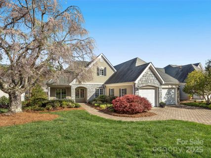 22 Clovelly Way sold home in Devonshire, Asheville, NC