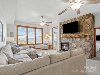 80 Stoney Falls Loop