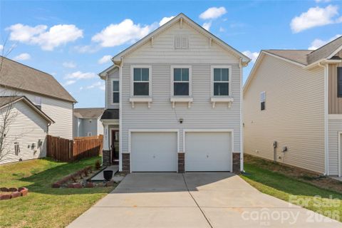 Homes in Fox Creek, Midland