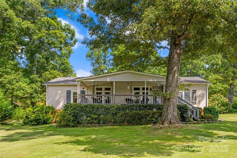 1264 Lilly Drive