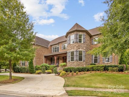 5808 Copperleaf Commons Court sold home in Enclave, Charlotte, NC
