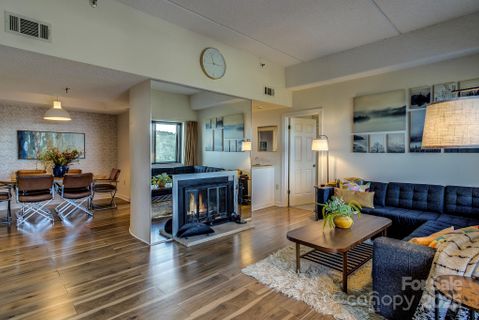 303 Sugar Top Drive