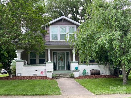 301 Maupin Avenue sold home in Fulton Heights, Salisbury, NC
