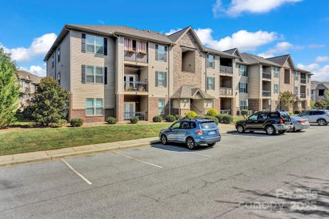 91 Brickton Village Circle sold home in Brickton Village, Fletcher, NC