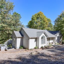 110 Lakewood Drive