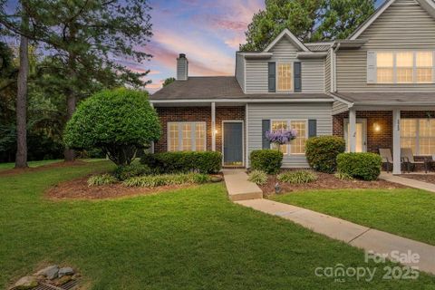 5961 Cougar Lane