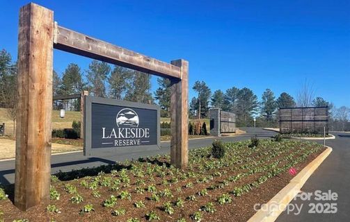 2169 Windom Peak Summit active home in Lakeside Reserve, Connelly Springs, NC