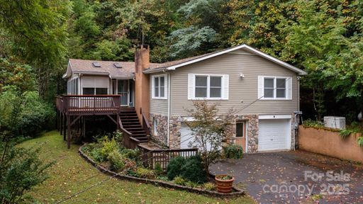 89 Quiet Pond Lane active home in Pisgah Forest Farms, Pisgah Forest, NC